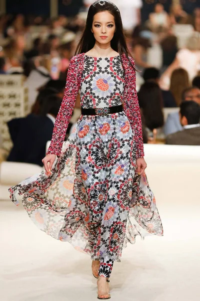 Look 63